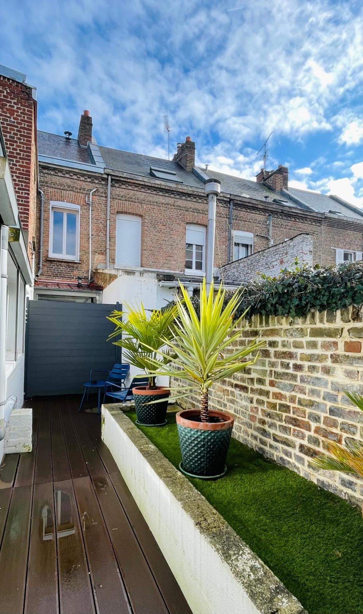 Soleil Levant - T2 Avec Terrasse Proche Gare Amiens Exterior photo